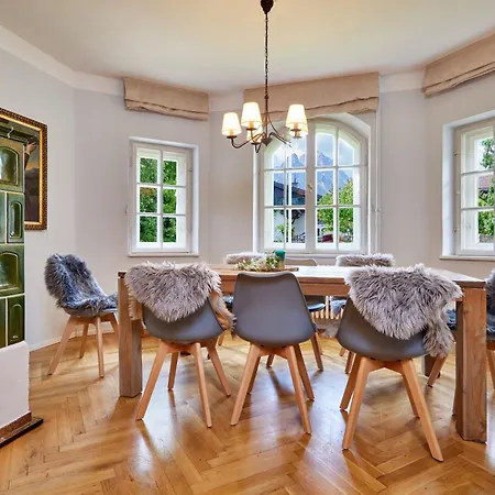 Waxenstein * جارمش بارتنكيرشن