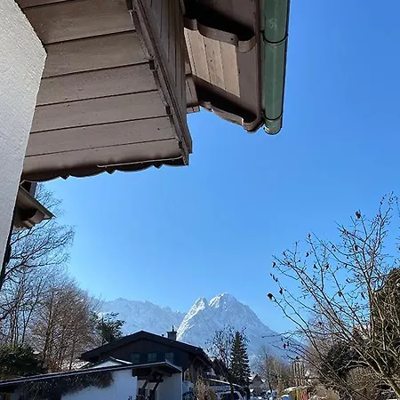 Waxenstein * جارمش بارتنكيرشن